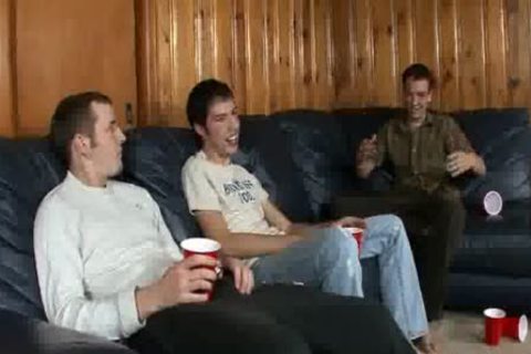 Straight man Experiments At A Party