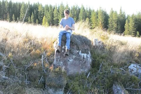 legal age teenager - MASTURBATION