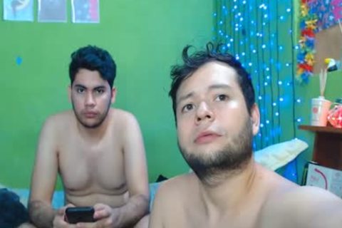 Alex pokes The small rod Of His Boyfriend Andres
