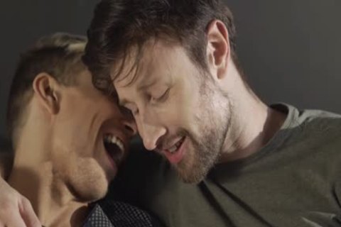 Drew Dixon & Ethan Chase - tasty Flip poke